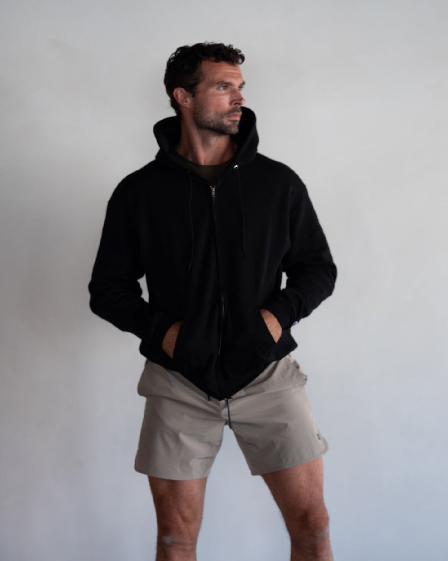 POST HOUSE BLACK ZIP
